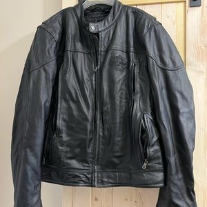 Men's Harley Davidson Flex Layering System Café
Racer Leather Jacket